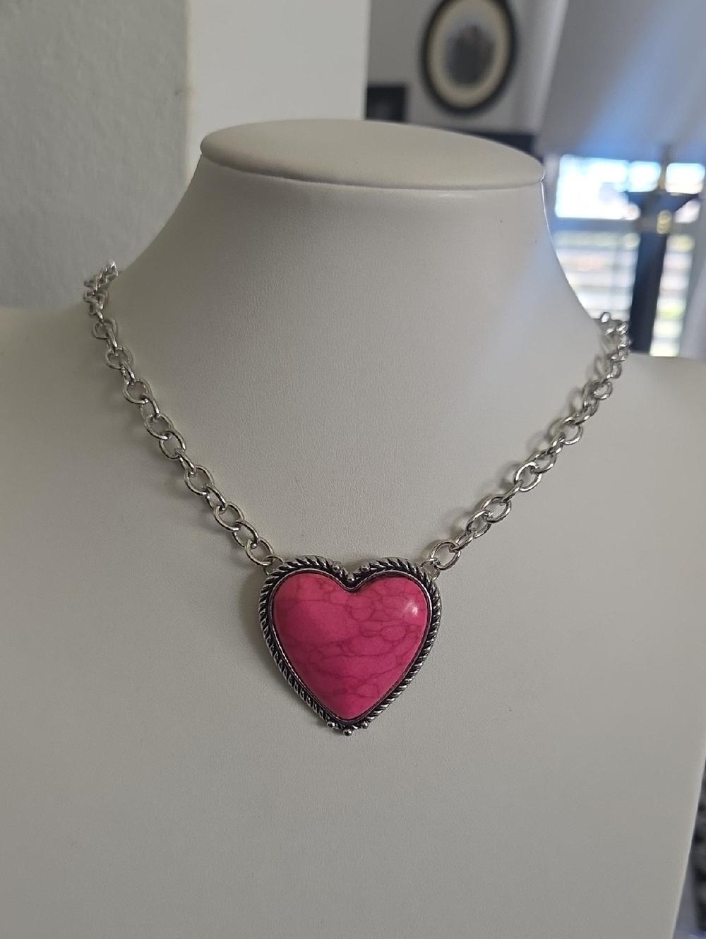 Paparazzi Authentoc Admirer Pink Heart Necklace NWT
